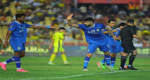 وسط شغب جماهيري.. مؤمن سليمان يقود القوة الجوية إلى التتويج بكأس العراق (فيديو)